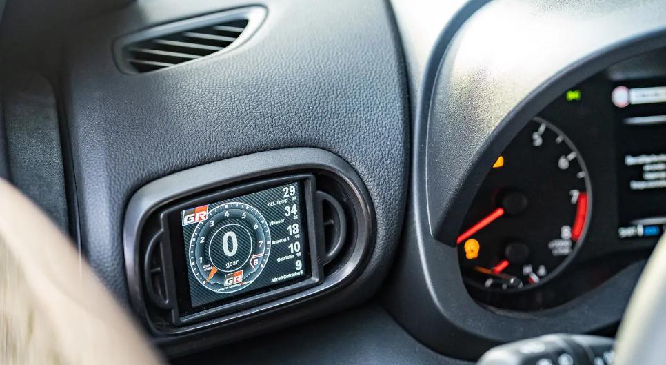 CANchecked MFD32 GEN 2 - 3.2" Display Toyota Yaris GR - LHD